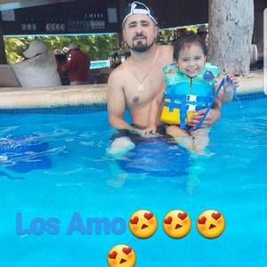 Meet your Posher, Mark